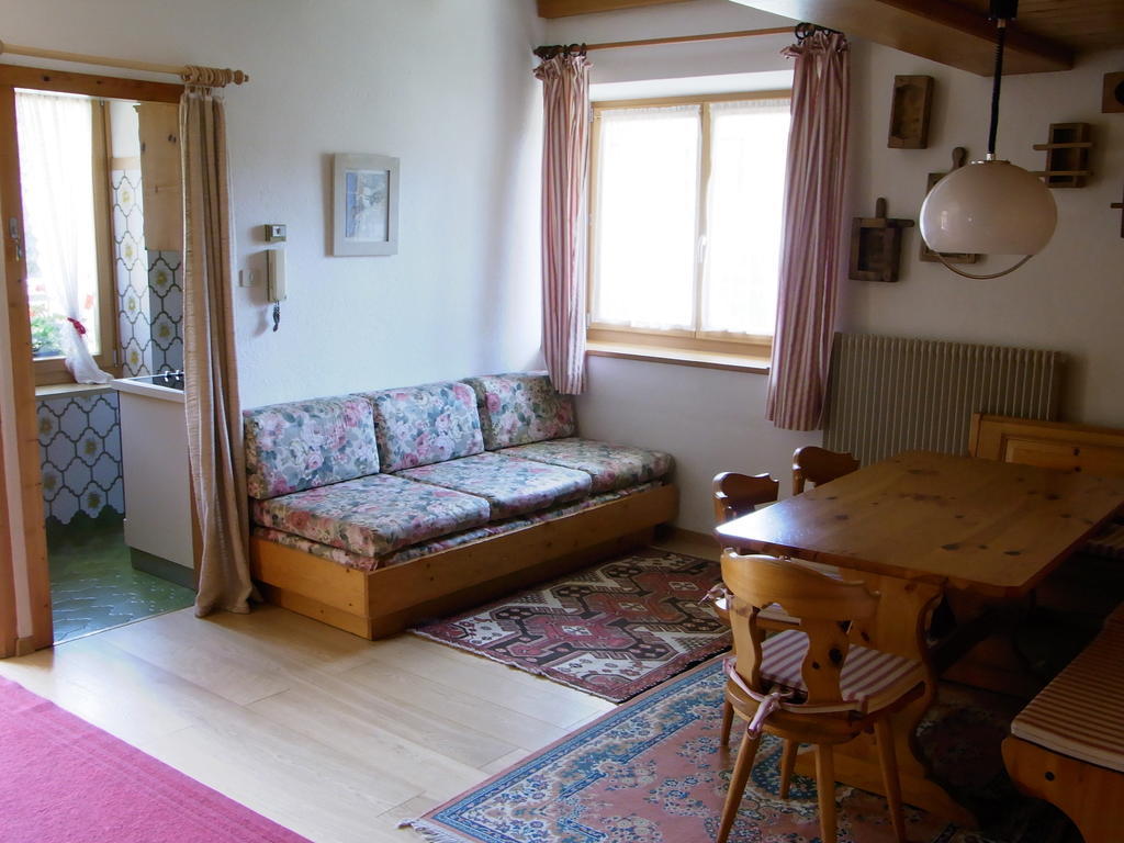 Ferienwohnung Casa Elisa Pozza di Fassa Zimmer foto