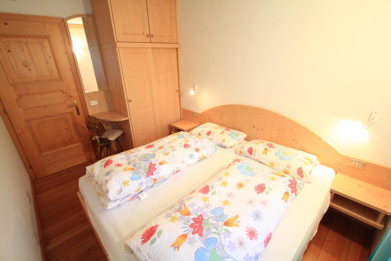 Ferienwohnung Casa Elisa Pozza di Fassa Exterior foto